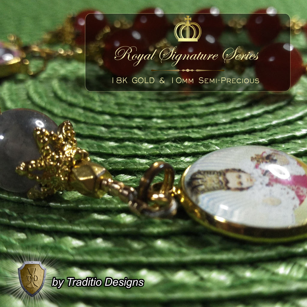Infant of Prague Royal Limited Edition Relic Chaplet | 18K Gold Plated Eucharist Centerpiece | Carnelian & Cloudy Gray Quartz Stones | 3rd Class Relic of Christ | Includes Instruction Prayer Card