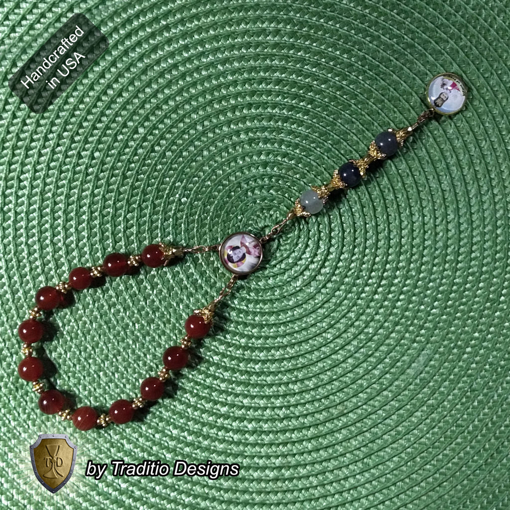 Infant of Prague Royal Limited Edition Relic Chaplet | 18K Gold Plated Eucharist Centerpiece | Carnelian & Cloudy Gray Quartz Stones | 3rd Class Relic of Christ | Includes Instruction Prayer Card