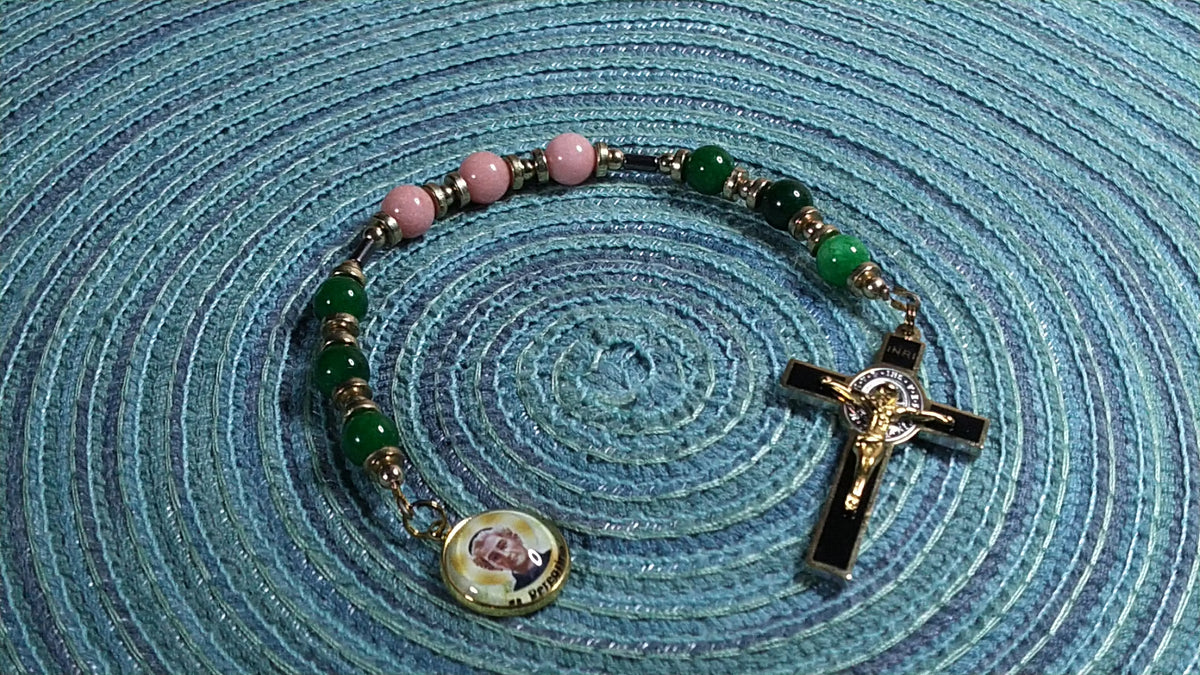 St. Peregrine Anti-Cancer Royal Limited Edition Relic Chaplet | 18K Gold Plated Crucifix | Healing of Cancer & Skin Diseases | Green Jade & Pink Jade Stones | 3rd Class Relic | Includes Instruction Prayer Card